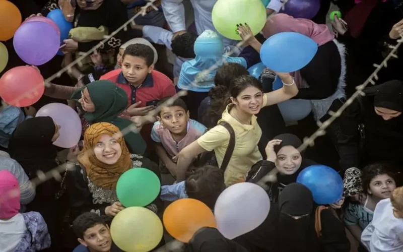 عيد الفطر 2026 يمنح الموظفين إجازة مدفوعة الأجر لمدة 5 أيام